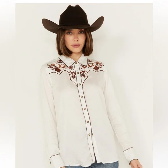 ARIAT WOMEN'S ELSA FLORAL EMBROIDERED LONG SLEEVE SNAP WESTERN SHIRT. XS - Picture 1 of 9